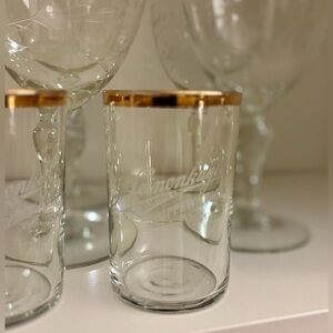 6 Vintage gold rimmed Leinenkugel 4 inch tasting glasses